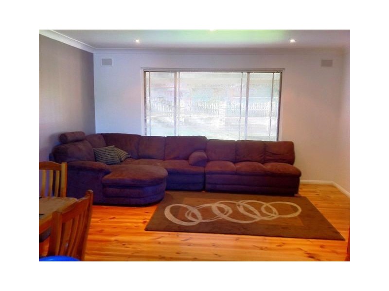 13 Sturt Road, Valley View SA 5093