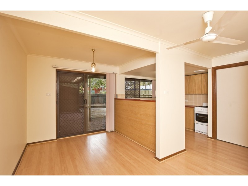 13 Boronia court, Paradise SA 5075