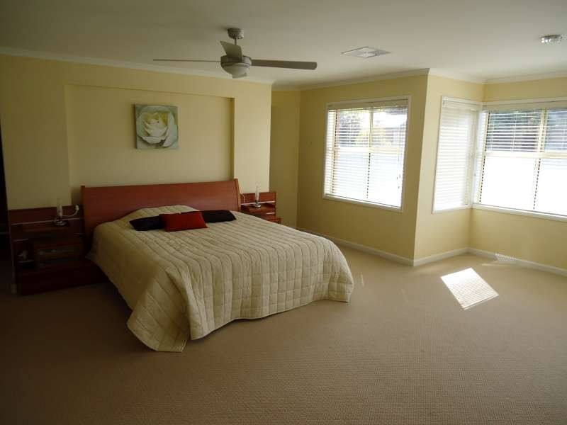 3 Creekview  Drive, Mawson Lakes SA 5095