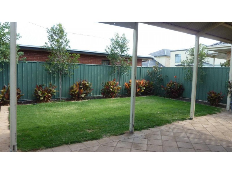 5 Egret, Mawson Lakes SA 5095