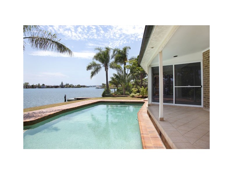 42 James Cook Island, Sylvania Waters NSW 2224