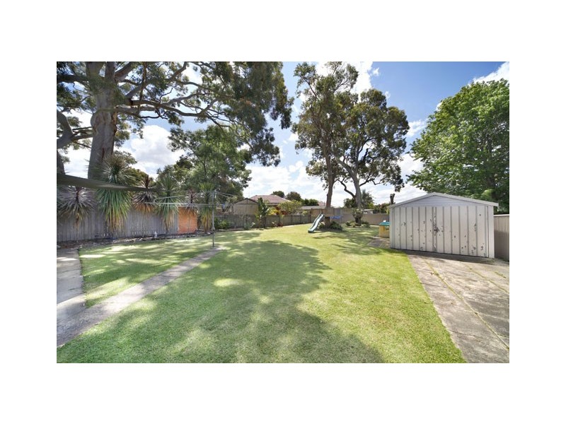 13 Booyong Avenue, Caringbah NSW 2229