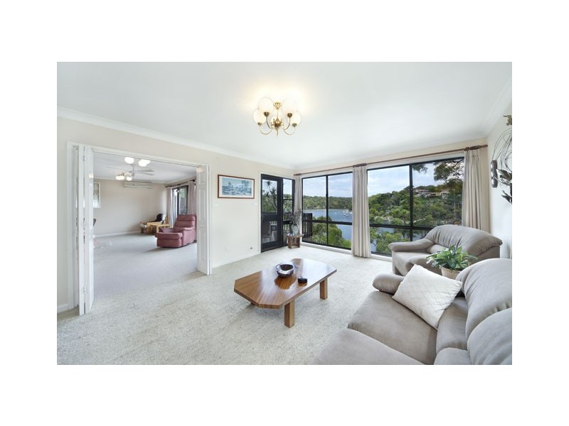 17 Flat Rock Road, Gymea Bay NSW 2227
