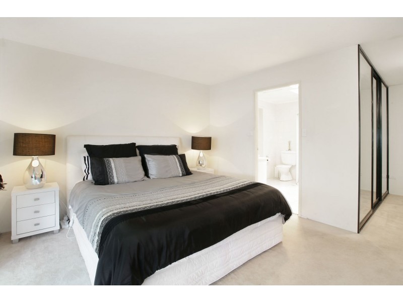 3 Namoi Place, Sylvania Waters NSW 2224