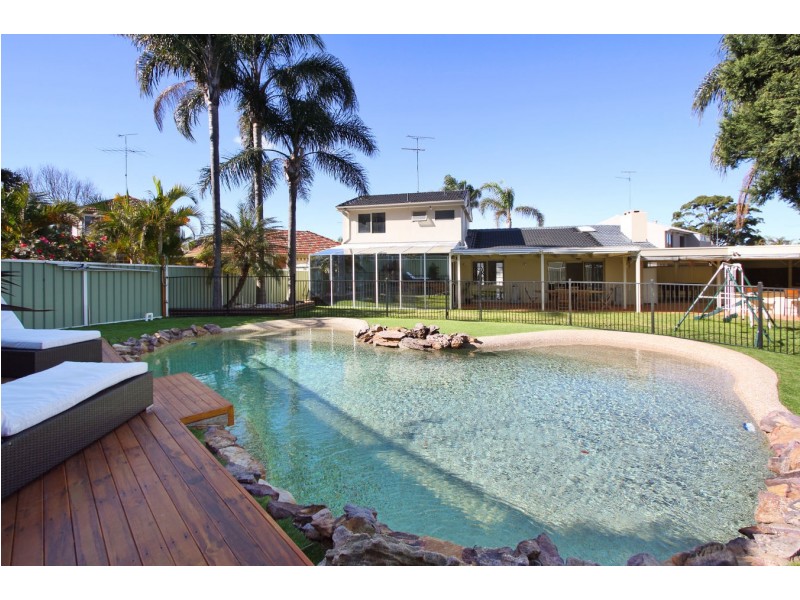 3 Namoi Place, Sylvania Waters NSW 2224