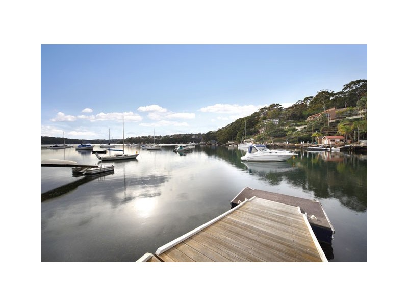 4 Buckinbah Place, Lilli Pilli NSW 2229