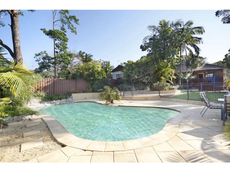 14 Saunders Bay Road, Caringbah South NSW 2229