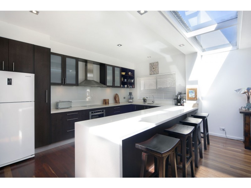 67 Gannons Rd, Caringbah NSW 2229