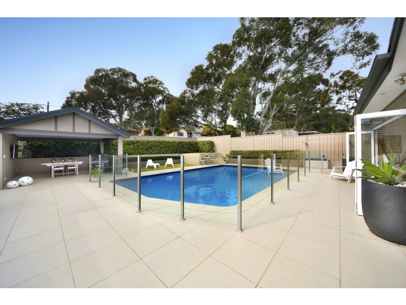 8 Kanoona Street, Caringbah South NSW 2229