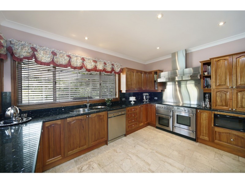 4 Carmen Place, Dolans Bay NSW 2229