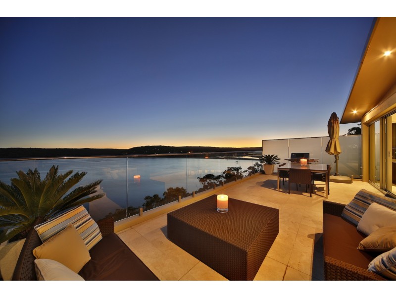 2/50 Rutherford Avenue, Burraneer NSW 2230