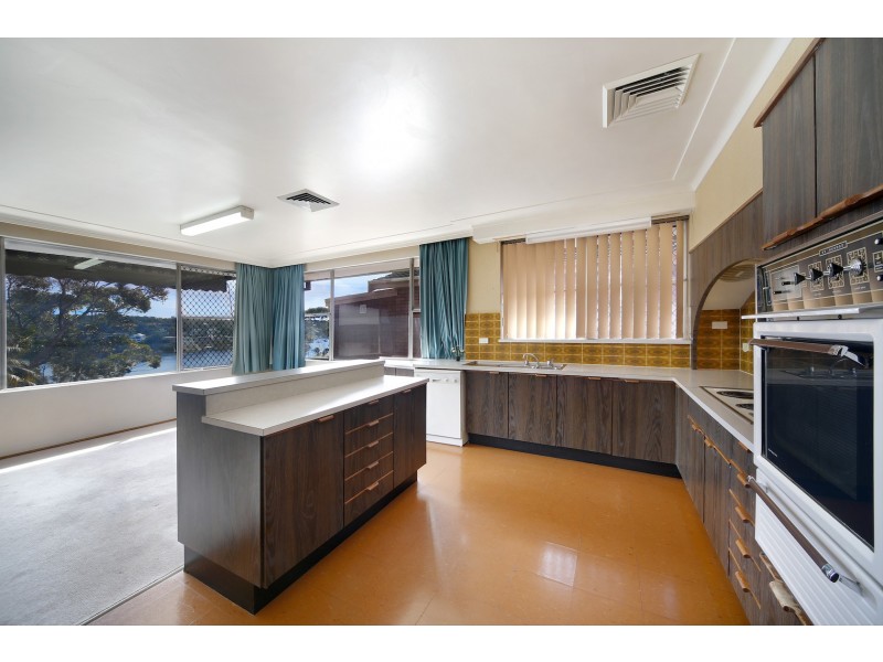 26 Loch Lomond Crescent, Burraneer NSW 2230