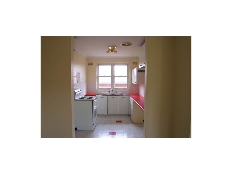 9/11A Byron Street, Coogee NSW 2034