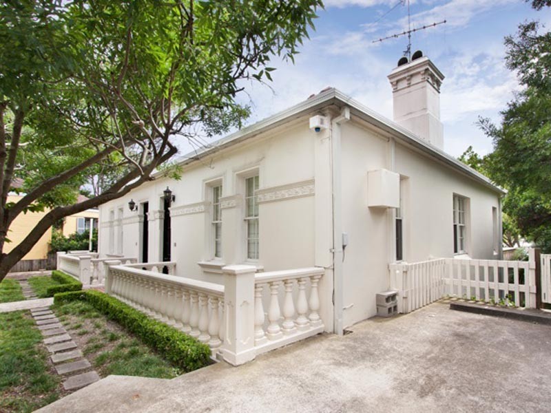 18 Roslyndale Avenue, Woollahra NSW 2025