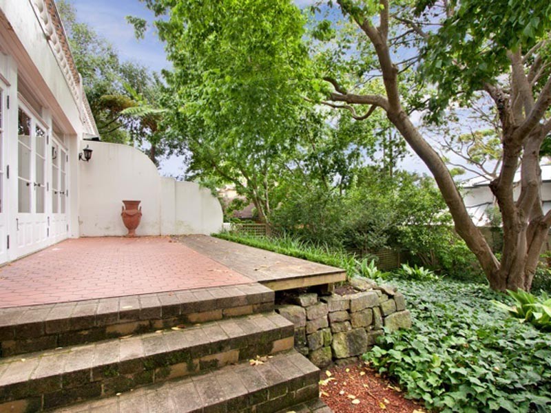 18 Roslyndale Avenue, Woollahra NSW 2025