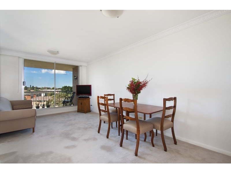 702/2 Roscrea Avenue, Randwick NSW 2031