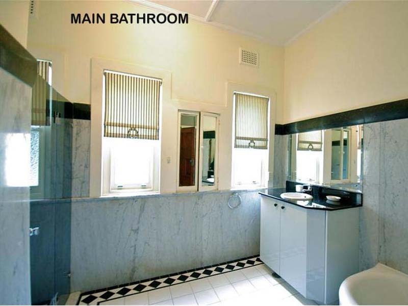 2 of 239 Edgecliff Road, Woollahra NSW 2025