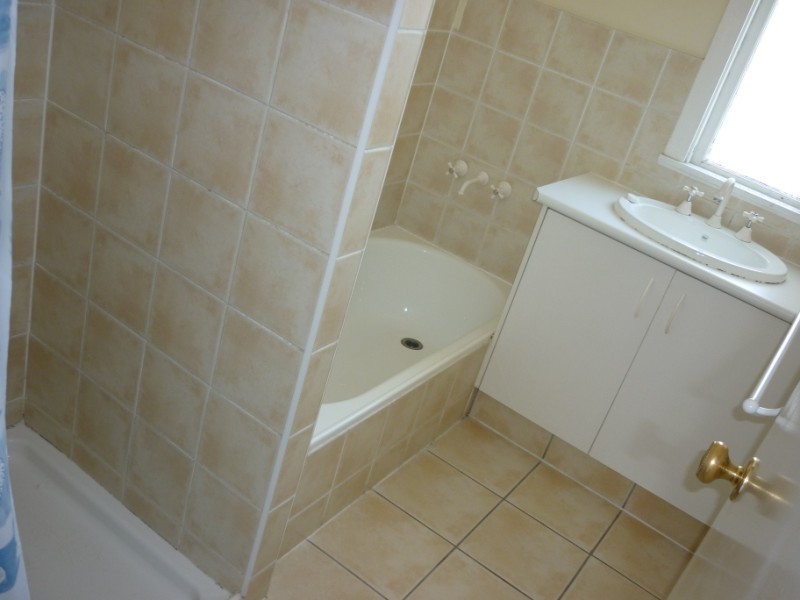 8 Fortnam Street, Banyo QLD 4014