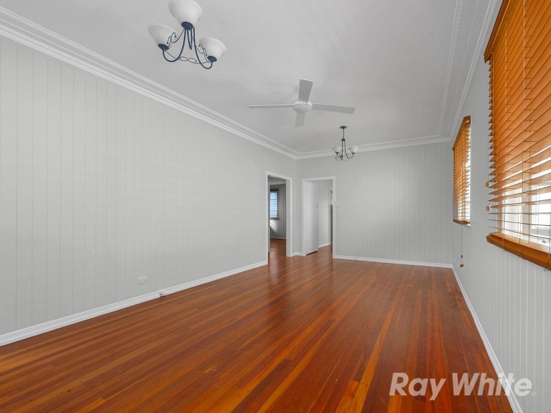 9 Sixth Avenue, Windsor QLD 4030