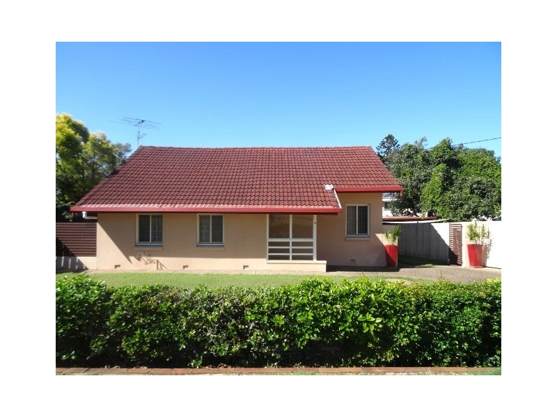 62 Hedley Avenue, Nundah QLD 4012