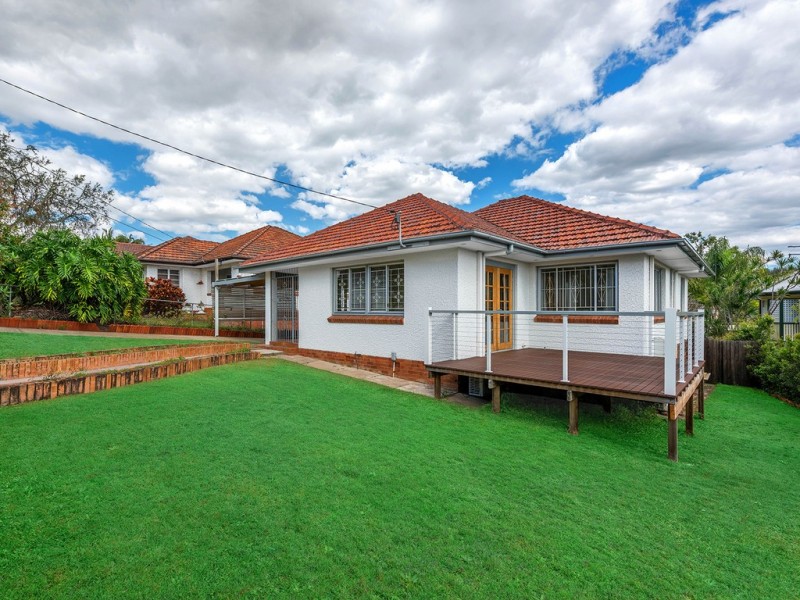134 Hamilton Road, Wavell Heights QLD 4012