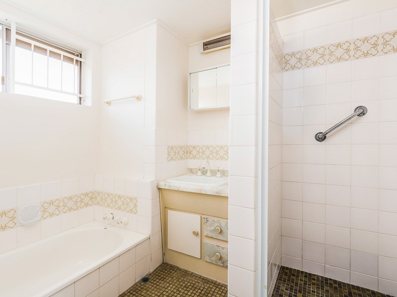 1/18 Dwyer Street, Nundah QLD 4012