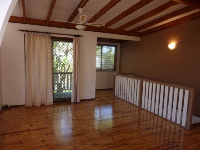 136 Elliott Road, Banyo QLD 4014