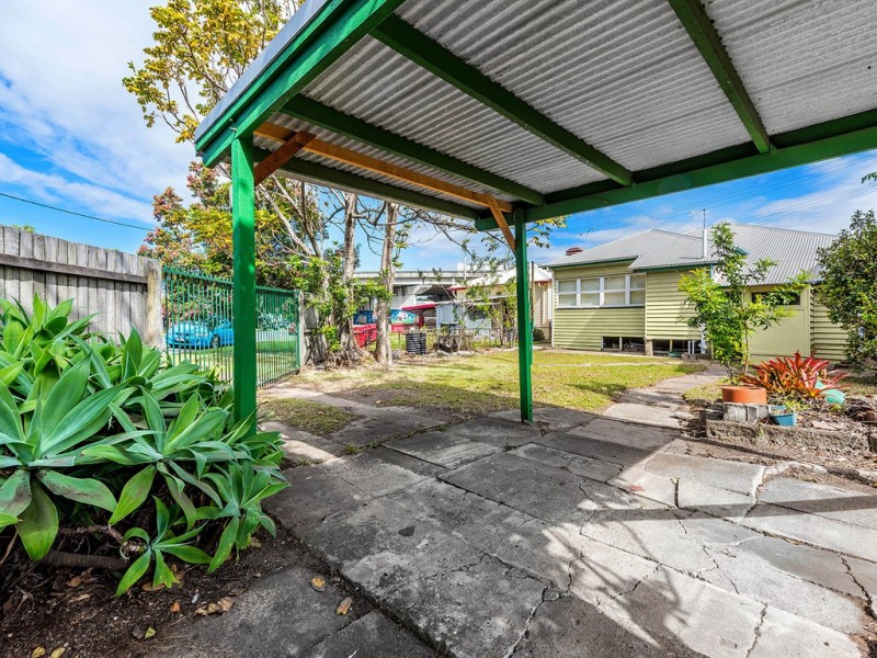33 Acacia Ave, Northgate QLD 4013