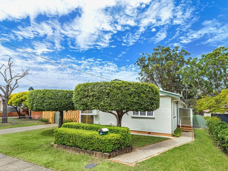 83 Spence Road, Wavell Heights QLD 4012