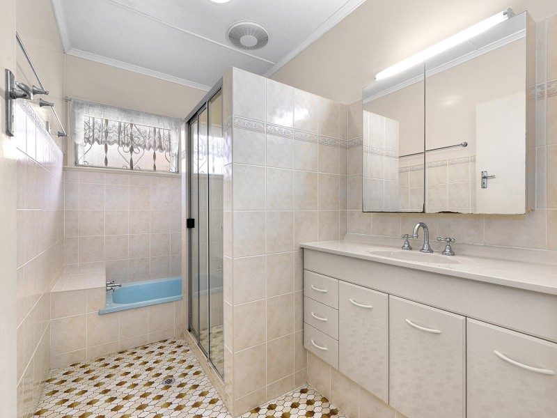 83 Spence Road, Wavell Heights QLD 4012