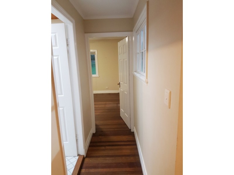 4 Pedley Street, Wavell Heights QLD 4012