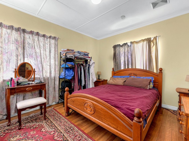 218 Hamilton Road, Wavell Heights QLD 4012