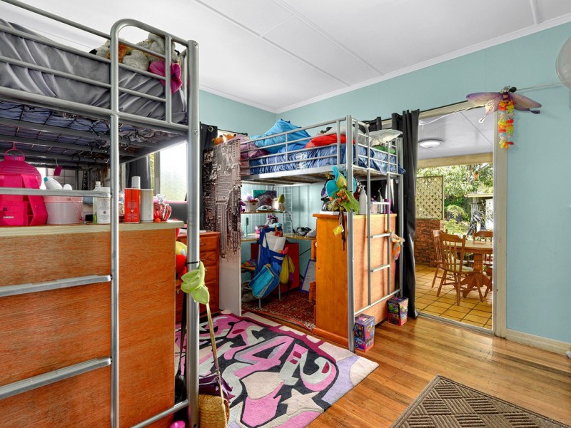 218 Hamilton Road, Wavell Heights QLD 4012