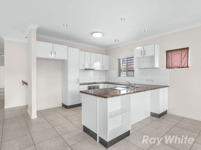 226 Days Road, Grange QLD 4051