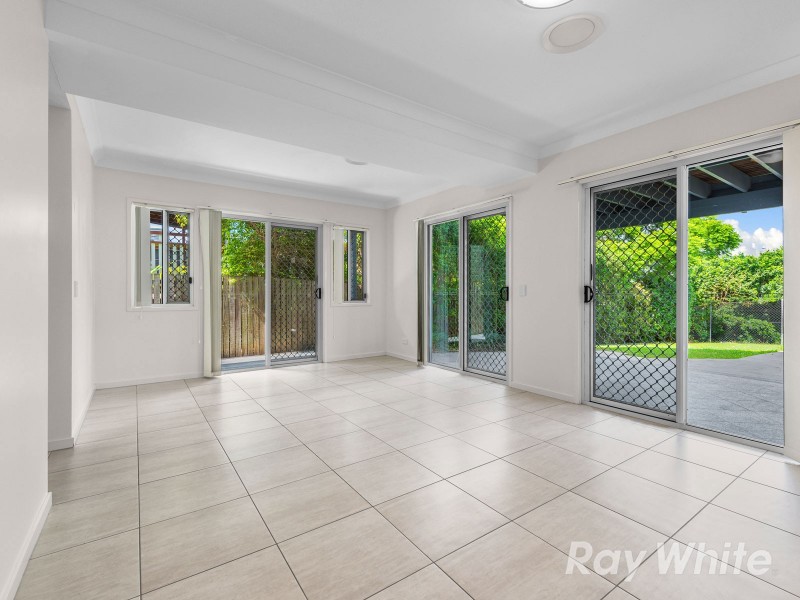 226 Days Road, Grange QLD 4051