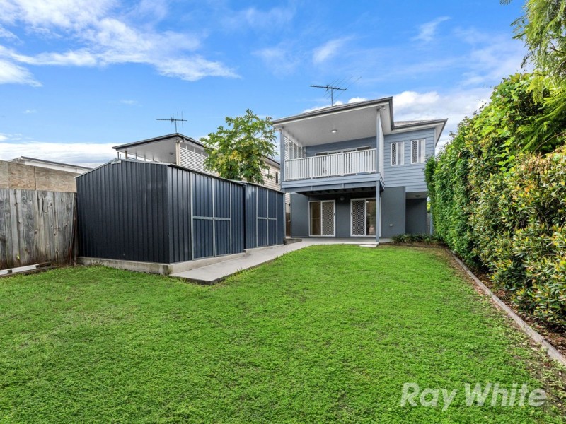 226 Days Road, Grange QLD 4051