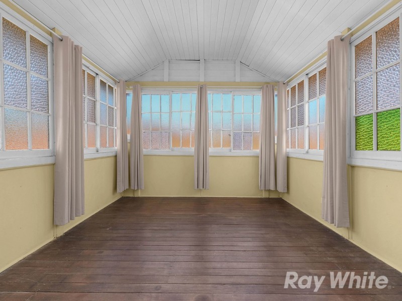 18 Royal Avenue, Nundah QLD 4012