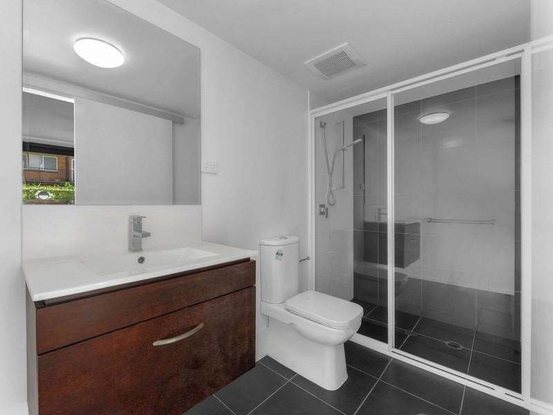 10/8 Windsor Street, Nundah QLD 4012