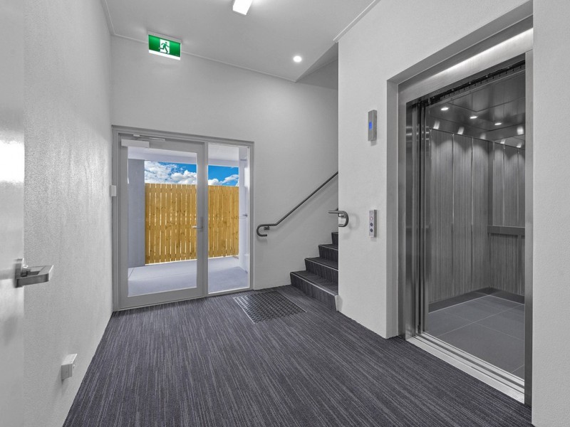 40 Curwen Terrace, Chermside QLD 4032