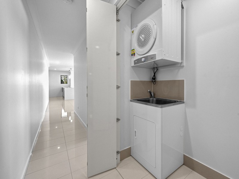 40 Curwen Terrace, Chermside QLD 4032