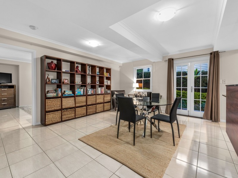 137 Rode Road, Wavell Heights QLD 4012