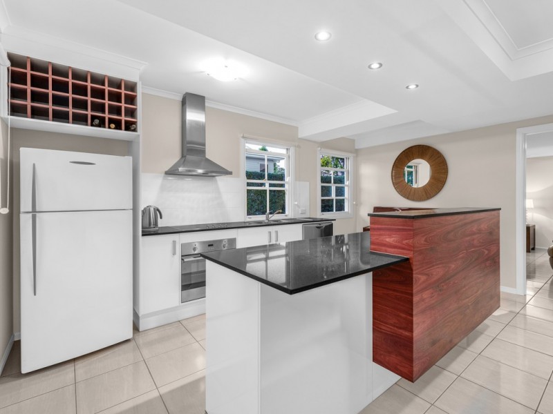 137 Rode Road, Wavell Heights QLD 4012