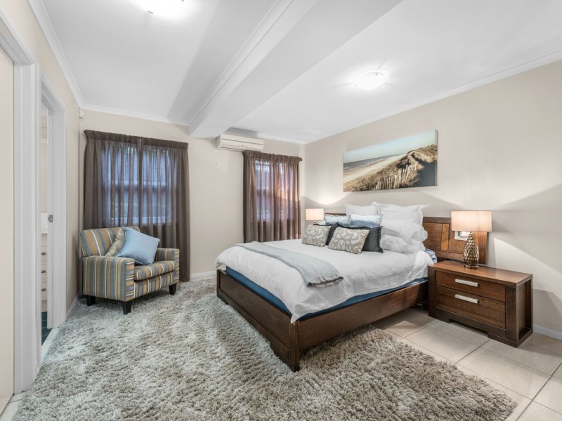 137 Rode Road, Wavell Heights QLD 4012