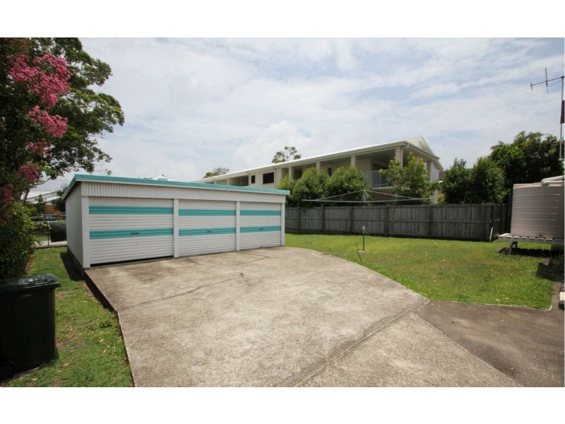 12 Thomas Street, Nundah QLD 4012