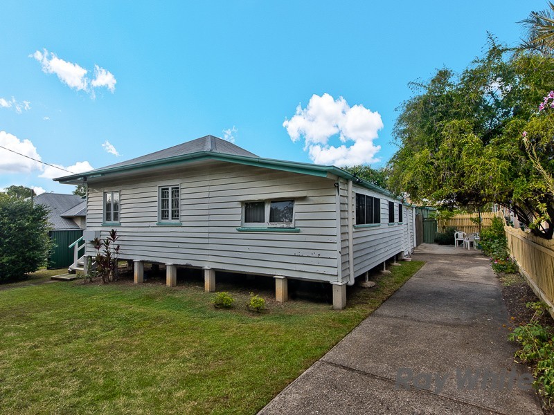 157 Main Avenue, Wavell Heights QLD 4012