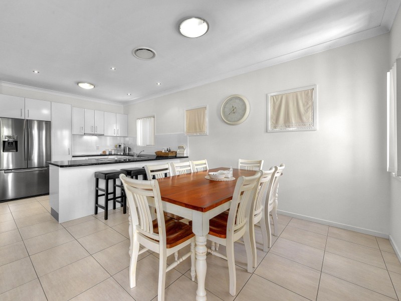 228 Days Road, Grange QLD 4051