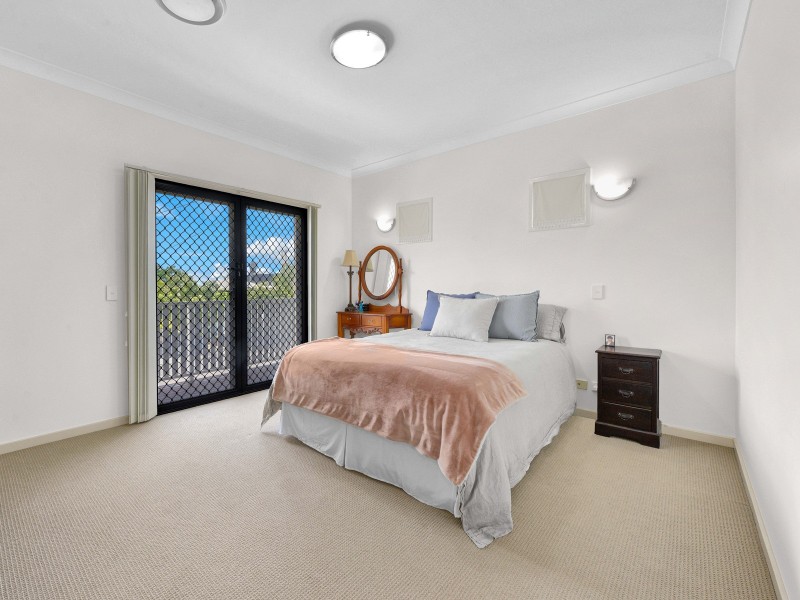 228 Days Road, Grange QLD 4051