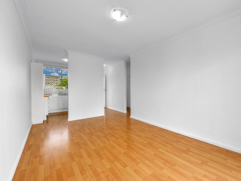 4/47 Pioneer Street, Zillmere QLD 4034