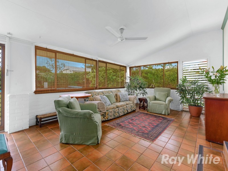 36 Pole Street, Northgate QLD 4013