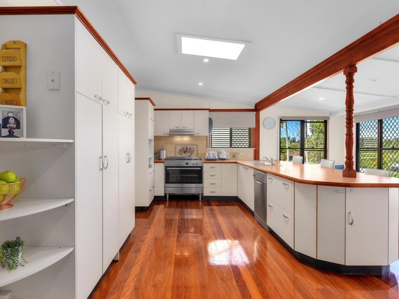 10 Coronet Street, Banyo QLD 4014